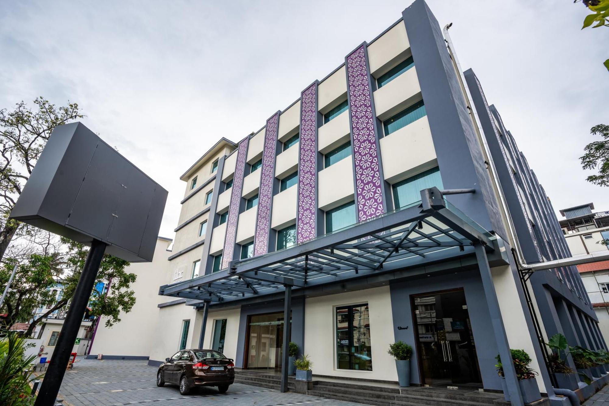 Lilac Hotel Guruvāyūr Екстериор снимка