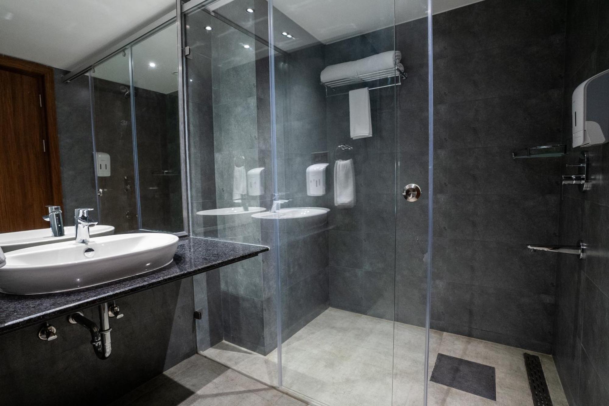 Lilac Hotel Guruvāyūr Стая снимка
