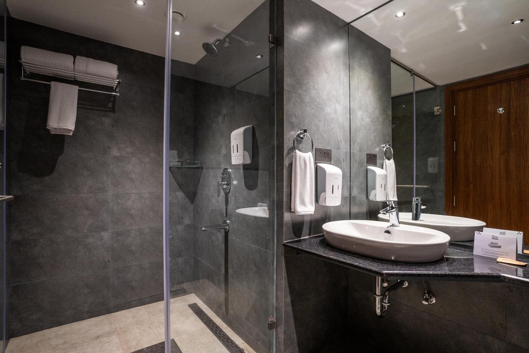 Lilac Hotel Guruvāyūr Стая снимка